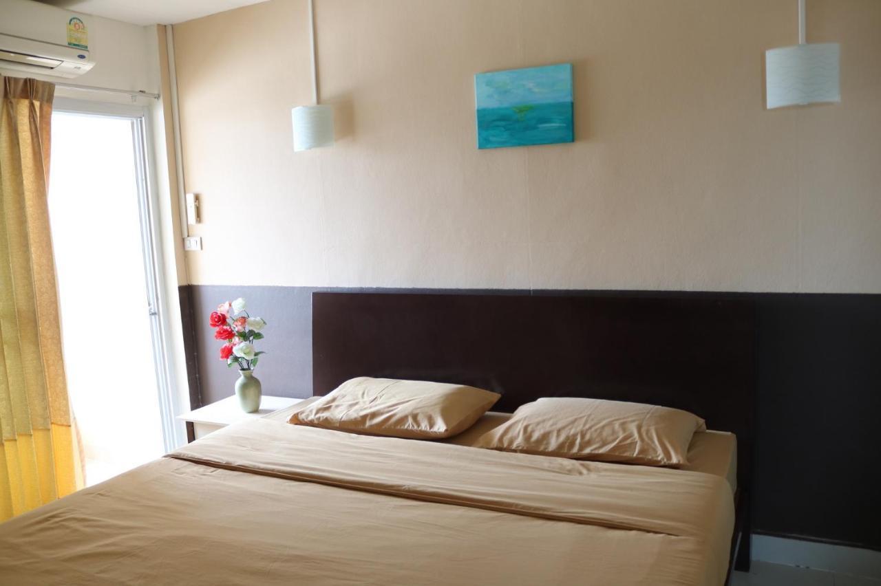 Apartamento Ladapan Mansion Nonthaburi Exterior foto